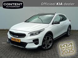Wit (metallic) Gebruikt 2022 Kia XCeed SUV | € 22.440