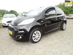 Zwart Gebruikt 2014 Peugeot 107 Envy Hatchback | € 3.800 (Eerlijke prijs)