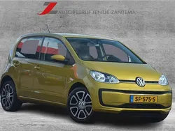 Geel, metallic lak Gebruikt 2018 VW up! R Hatchback | € 9.999 (Iets duurder)