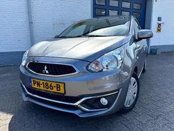 Grijs Gebruikt 2017 Mitsubishi Space Star Hatchback | € 10.450 (Goede deal)