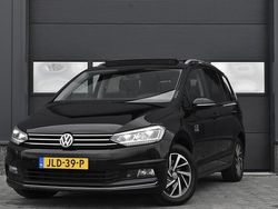 Zwart Gebruikt 2018 VW Touran Highline MPV | € 23.950 (Iets duurder)