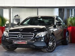 Zwart, metallic lak Gebruikt 2017 Mercedes E220 AMG Sedan | € 26.950 (Duur)