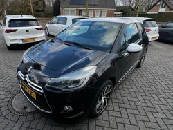 Zwart Gebruikt 2015 Citroën DS3 So Chic Hatchback | € 9.950 (Duur)