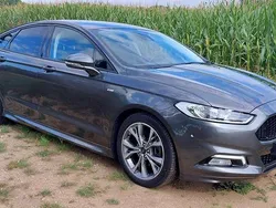 Grijs Gebruikt 2017 Ford Mondeo ST-Line Hatchback | € 15.000 (Eerlijke prijs)