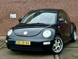 Zwart, metallic lak Gebruikt 1999 VW Beetle Highline Hatchback | € 1.550 (Eerlijke prijs)