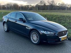 Gebruikt 2016 Jaguar XE Prestige Sedan | € 8.750 (Eerlijke prijs)