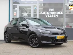 Zwart Gebruikt 2024 Opel Corsa Edition Hatchback | € 17.990 (Eerlijke prijs)