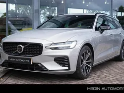 Zilver Gebruikt 2024 Volvo V60 Plus Stationwagen | € 49.995 (Eerlijke prijs)