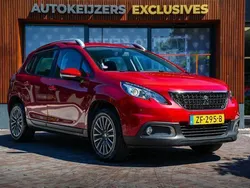 Rood Gebruikt 2019 Peugeot 2008 Active SUV | € 11.900 (Eerlijke prijs)