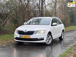 Wit Gebruikt 2019 Skoda Octavia Business Line Stationwagen | € 10.950 (Goede deal)