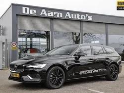 Zwart Gebruikt 2023 Volvo V60 Core Stationwagen | € 37.750 (Super prijs)
