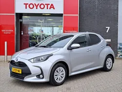 Gebruikt 2022 Toyota Yaris Hybrid Active | € 21.999 (Goede deal)
