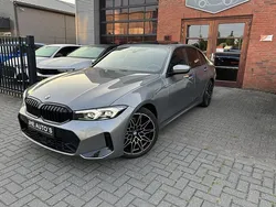 Grijs Gebruikt 2024 BMW 318 M Sport Sedan | € 42.950 (Iets duurder)
