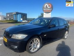 Zwart Gebruikt 2012 BMW 318 M Sport Stationwagen | € 4.999