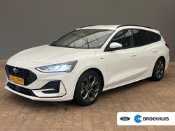 Wit Gebruikt 2024 Ford Focus ST-Line Stationwagen | € 28.395 (Iets duurder)