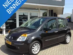 Zwart Gebruikt 2005 Renault Modus Dynamique MPV | € 4.250