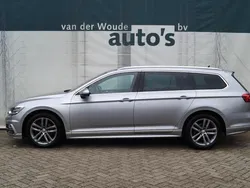 Grijs, andere lak Gebruikt 2019 VW Passat Highline Stationwagen | € 18.900 (Iets duurder)