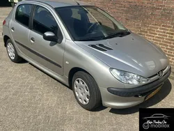 Grijs Gebruikt 2007 Peugeot 206 Hatchback | € 1.100 (Goede deal)