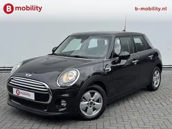 Bruin Gebruikt 2015 Mini Cooper Business Hatchback | € 10.895