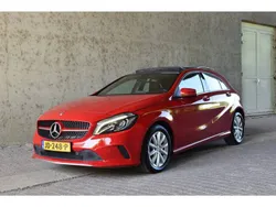 Rood Gebruikt 2016 Mercedes A160 Ambition Hatchback | € 13.650 (Eerlijke prijs)