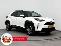 Wit Gebruikt 2023 Toyota Yaris Cross SUV | € 28.999 (Eerlijke prijs)