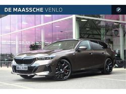 Bruin Gebruikt 2025 BMW 530e Comfort Edition Stationwagen | € 99.950