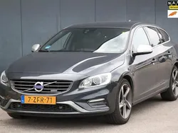 Grijs Gebruikt 2015 Volvo V60 R-Design Stationwagen | € 8.450 (Goede deal)