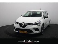 Wit Gebruikt 2022 Renault Clio V Equilibre Hatchback | € 14.845 (Goede deal)