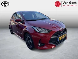 Rood Gebruikt 2024 Toyota Yaris Edition Hatchback | € 27.499 (Iets duurder)