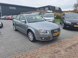 Grijs Gebruikt 2007 Audi A4 Business Sedan | € 2.499 (Super prijs)
