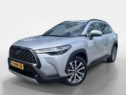 Grijs Gebruikt 2023 Toyota Corolla Cross SUV | € 36.499 (Eerlijke prijs)