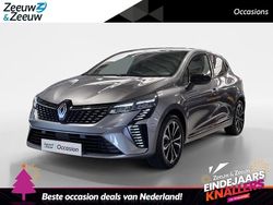 Grijs Gebruikt 2024 Renault Clio V Techno Hatchback | € 23.940 (Iets duurder)