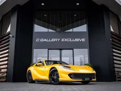 Geel Gebruikt 2021 Ferrari 812 Cabriolet | € 489.995
