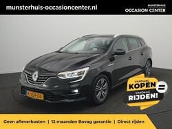 Zwart metallic Gebruikt 2020 Renault Mégane IV Intens Stationwagen | € 17.950 (Eerlijke prijs)