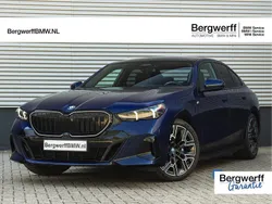 Blauw Gebruikt 2024 BMW 530 Sedan | € 67.875