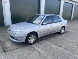 Peugeot 306