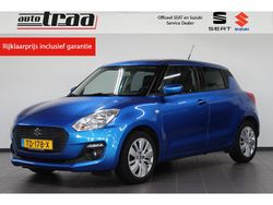 Blauw (metallic) Gebruikt 2018 Suzuki Swift Hatchback | € 15.450 (Iets duurder)