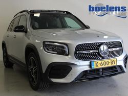 Grijs Gebruikt 2020 Mercedes GLB200 Business SUV | € 29.948 (Eerlijke prijs)