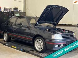 Grijs Gebruikt 1993 Peugeot 309 GTi Hatchback | € 10.950