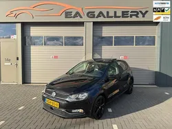 Zwart Gebruikt 2014 VW Polo Highline Hatchback | € 8.940 (Eerlijke prijs)
