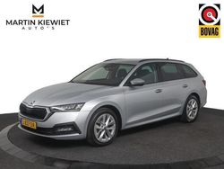 Grijs Gebruikt 2021 Skoda Octavia Business Line Stationwagen | € 18.449 (Eerlijke prijs)