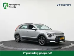 Grijs, metallic lak Gebruikt 2022 Kia Niro 4 SUV | € 28.450