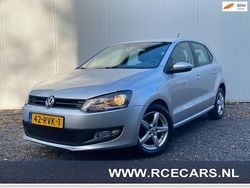 Grijs (metallic) Gebruikt 2011 VW Polo Comfortline Hatchback | € 9.444 (Eerlijke prijs)