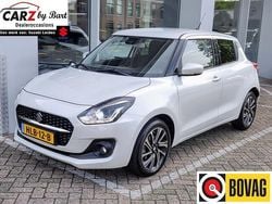 Wit Gebruikt 2023 Suzuki Swift Style Hatchback | € 21.745 (Eerlijke prijs)