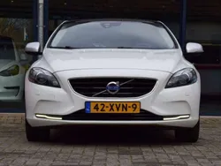 Wit Gebruikt 2012 Volvo V40 Summum Stationwagen | € 12.000 (Eerlijke prijs)