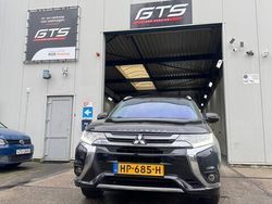 Zwart Gebruikt 2015 Mitsubishi Outlander Edition SUV | € 14.000 (Duur)