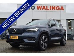 Blauw (metallic) Gebruikt 2021 Volvo XC40 Pro SUV | € 23.750 (Eerlijke prijs)