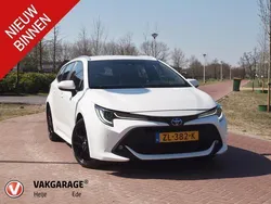 Wit Gebruikt 2019 Toyota Corolla Business Edition Stationwagen | € 19.995 (Eerlijke prijs)