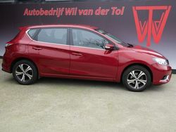 Rood, metallic lak Gebruikt 2017 Nissan Pulsar Hatchback | € 12.900 (Eerlijke prijs)