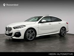 Wit Nieuw 2024 BMW 220 Executive Coupé | € 59.880